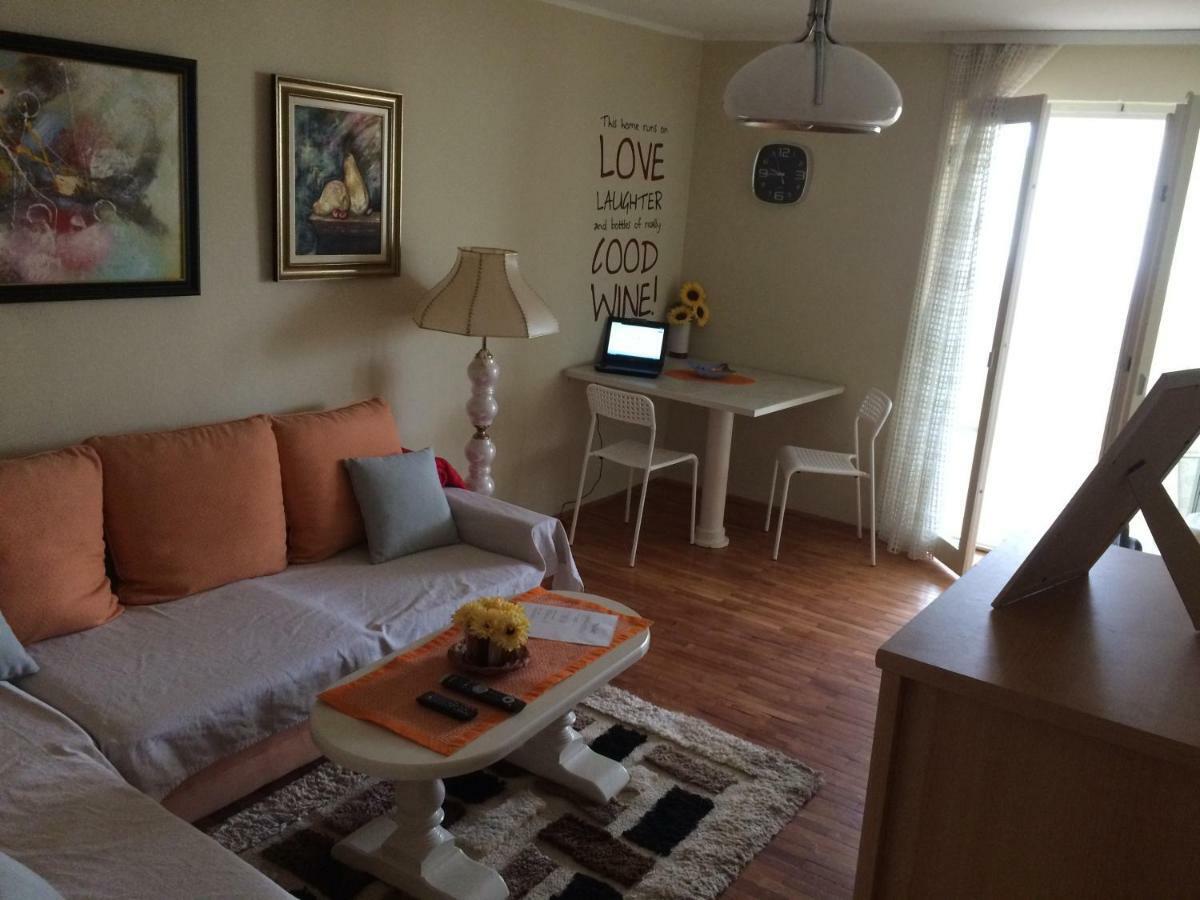 Apartman Melody Sombor Exterior foto